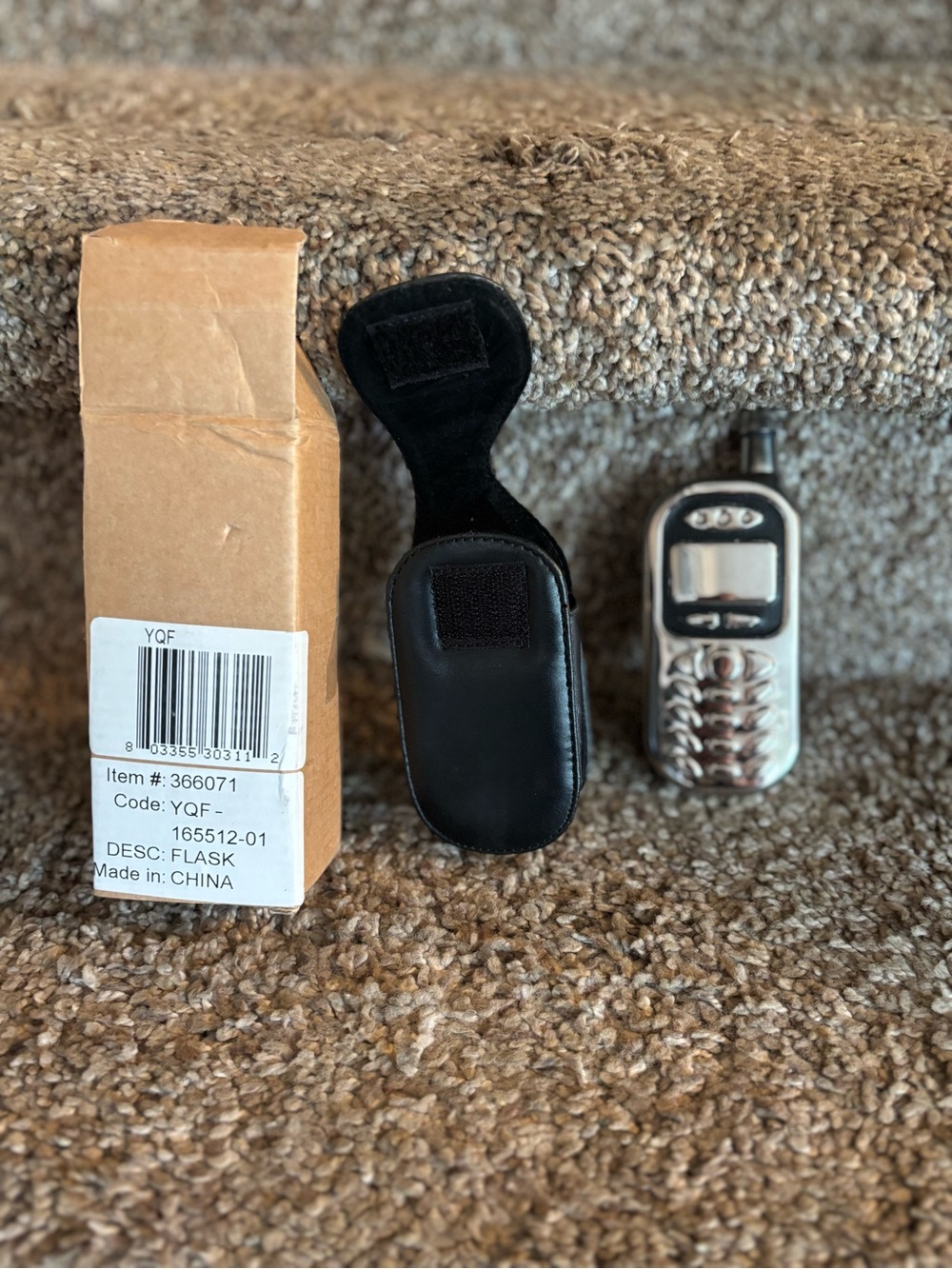 Cellphone shapes flask